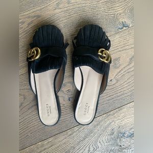 Gucci slippers with dust bag.